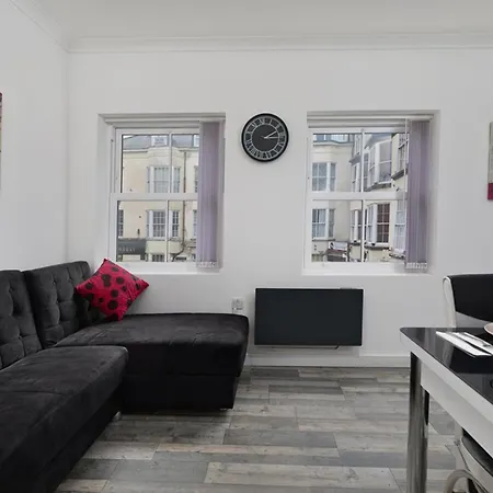 Flat 7 - For 2 In Town Centre Scarborough
