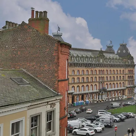Flat 7 - For 2 In Town Centre Apartment Scarborough