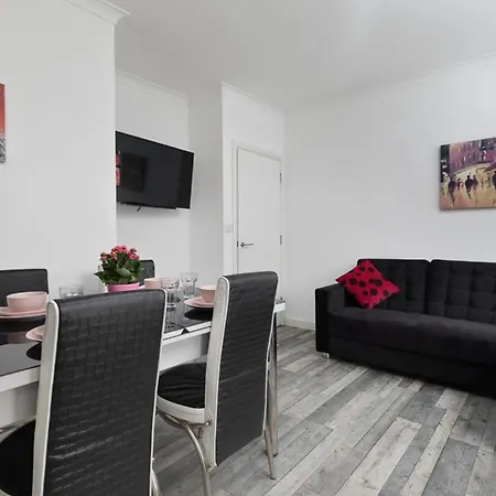 Flat 7 - For 2 In Town Centre Apartamento *